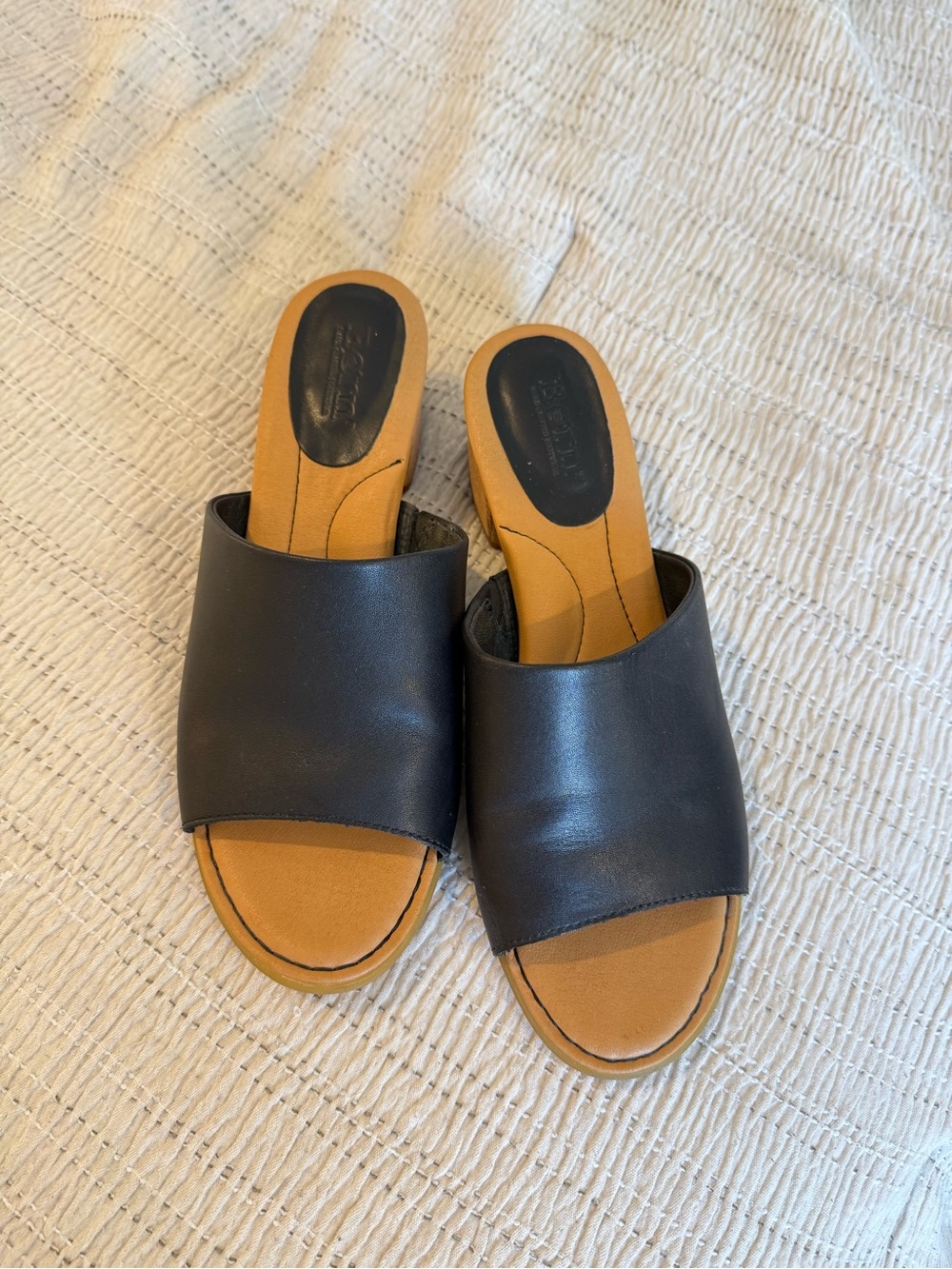 Børn Black Leather Heeled Mules | Size 10